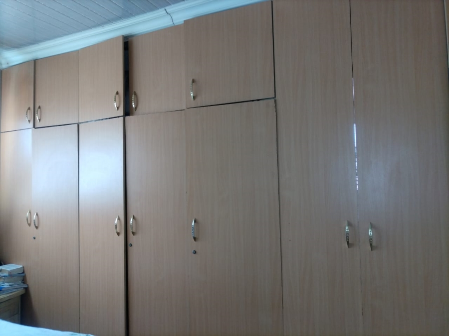 4 Bedroom Property for Sale in Geelhoutpark North West